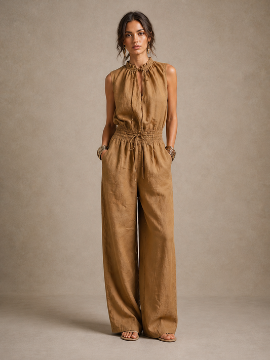 Zenaide | Mono color camel con cuello alto anudado y pierna ancha