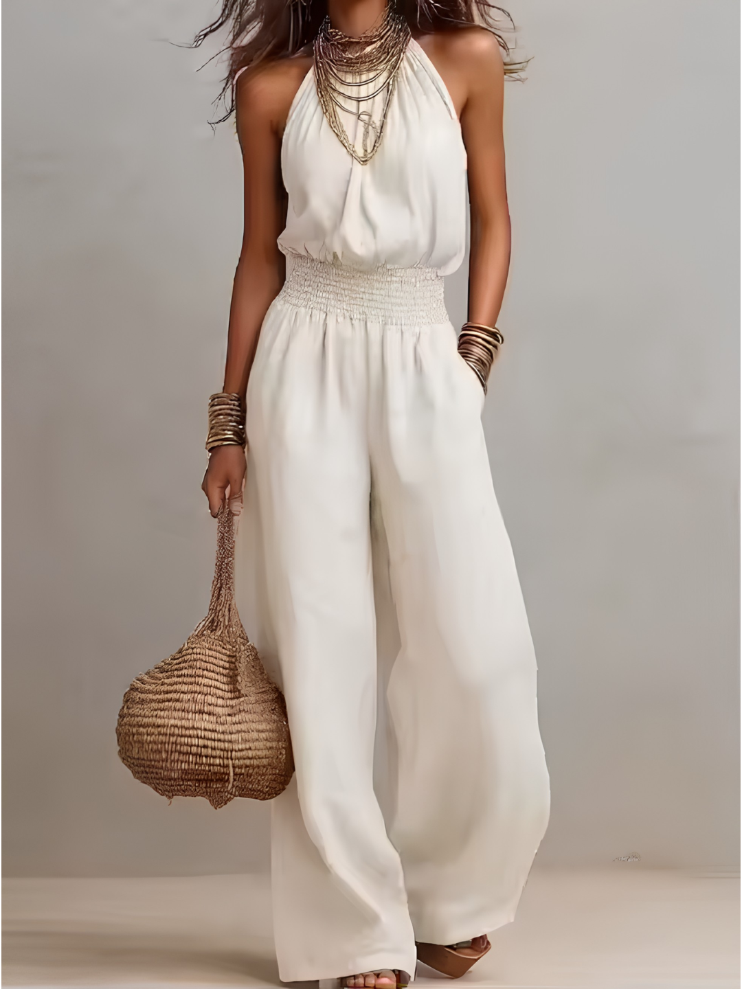 Federica | Mono con cuello halter y pantalón amplio