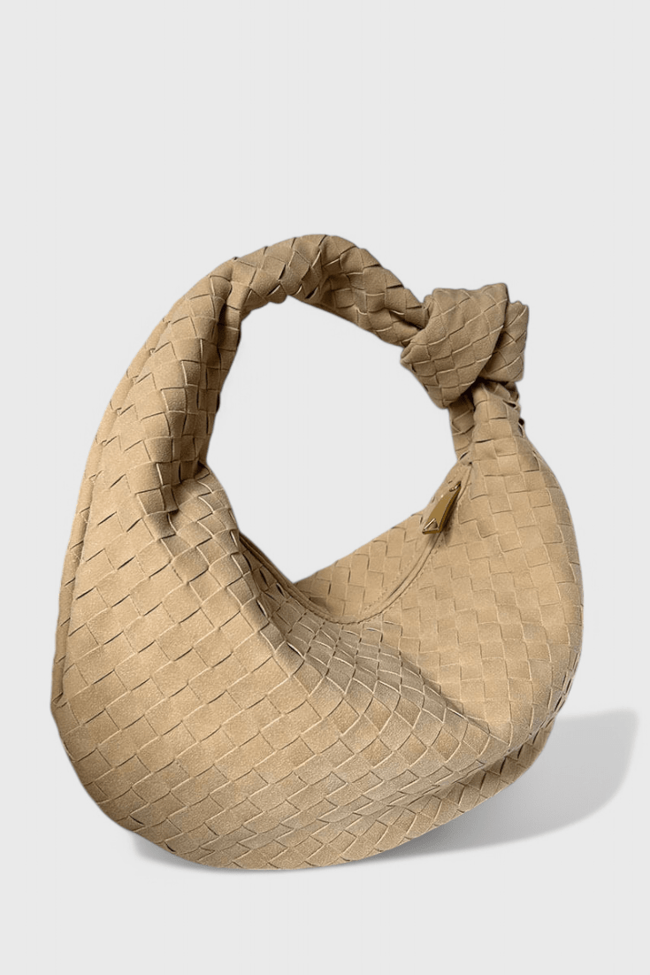 Bolso Tejido Mediano Lila con Detalle de Nudo