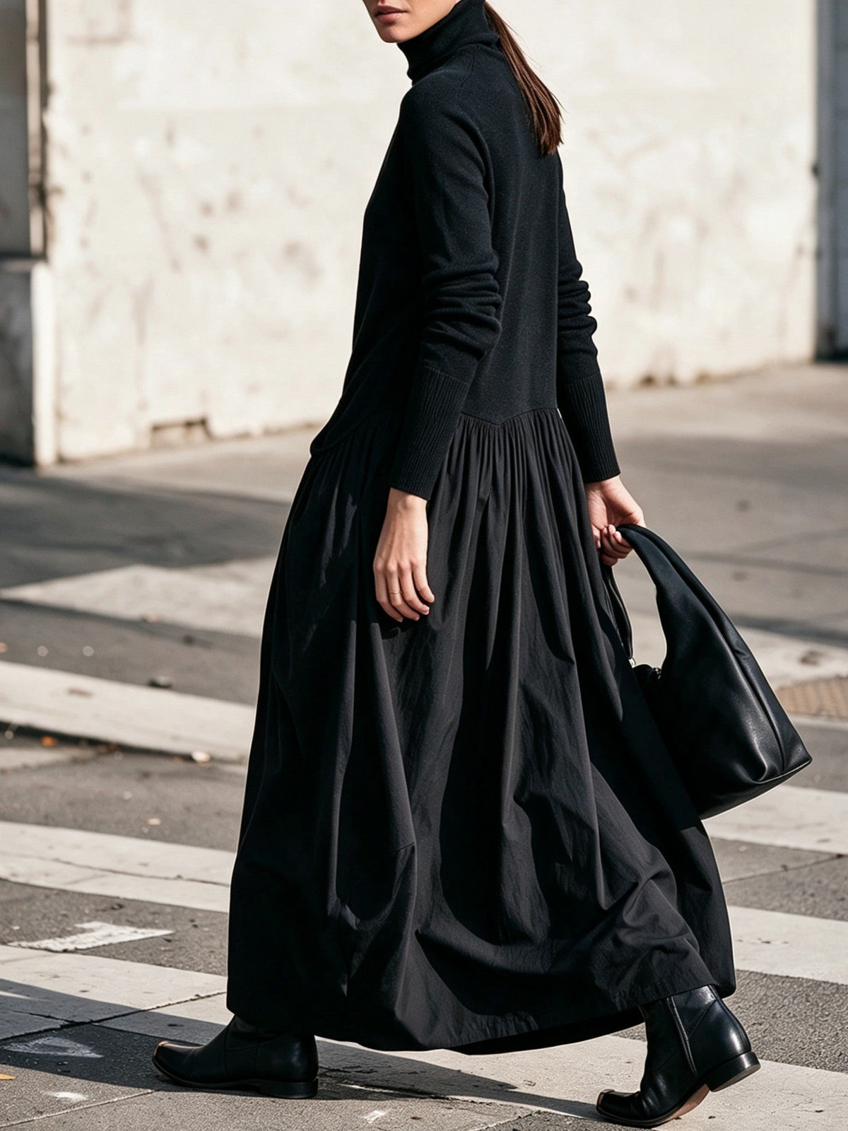 Odette | Vestido largo negro oversize con cuello alto