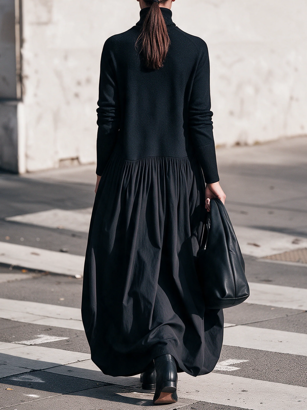 Odette | Vestido largo negro oversize con cuello alto