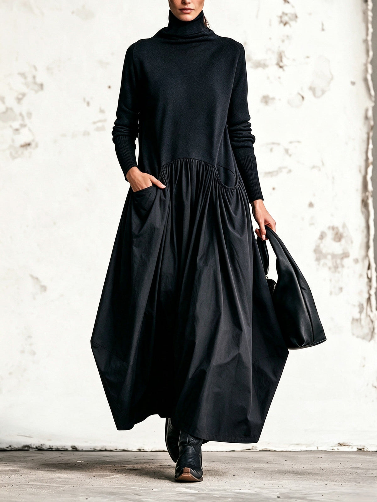 Odette | Vestido largo negro oversize con cuello alto